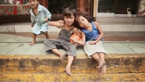niños de la calle en Manila
